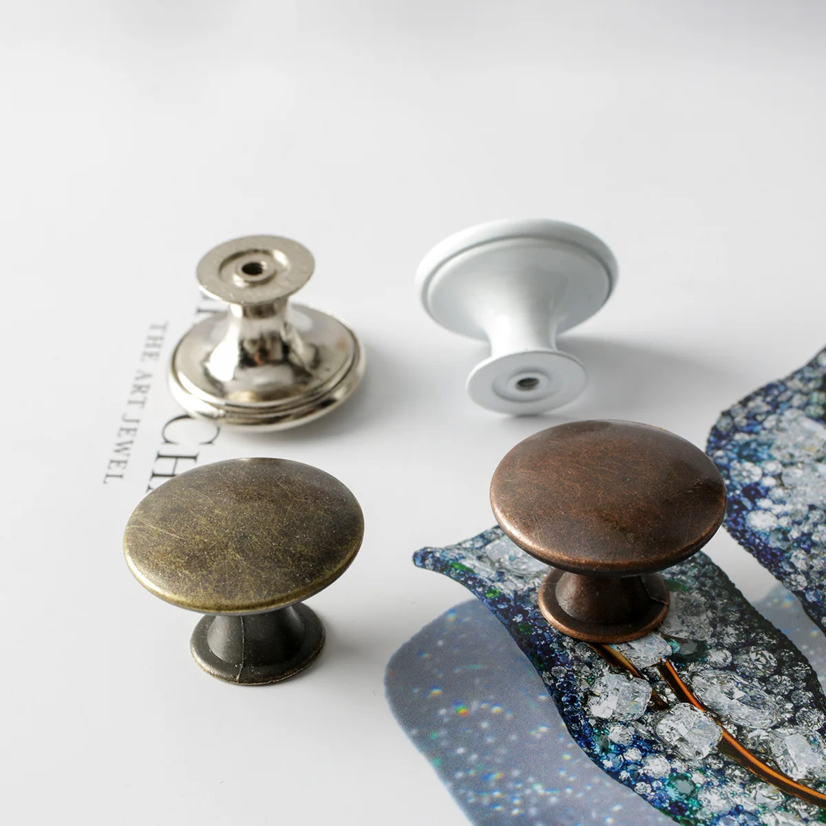 Retro Bronze Tone Alloy Kitche - огляд і ціна Furniture And Kitchen Hardware Fitting